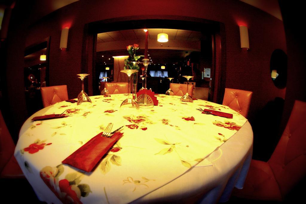 Hotel I Restauracja Złoty Las Εξωτερικό φωτογραφία