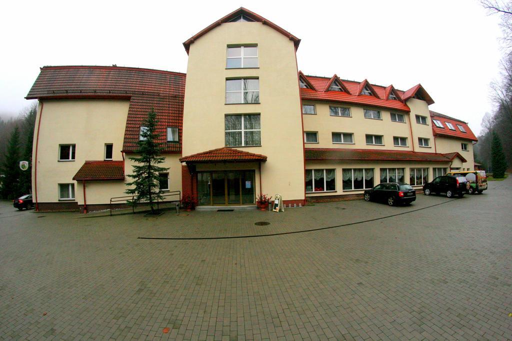 Hotel I Restauracja Złoty Las Εξωτερικό φωτογραφία