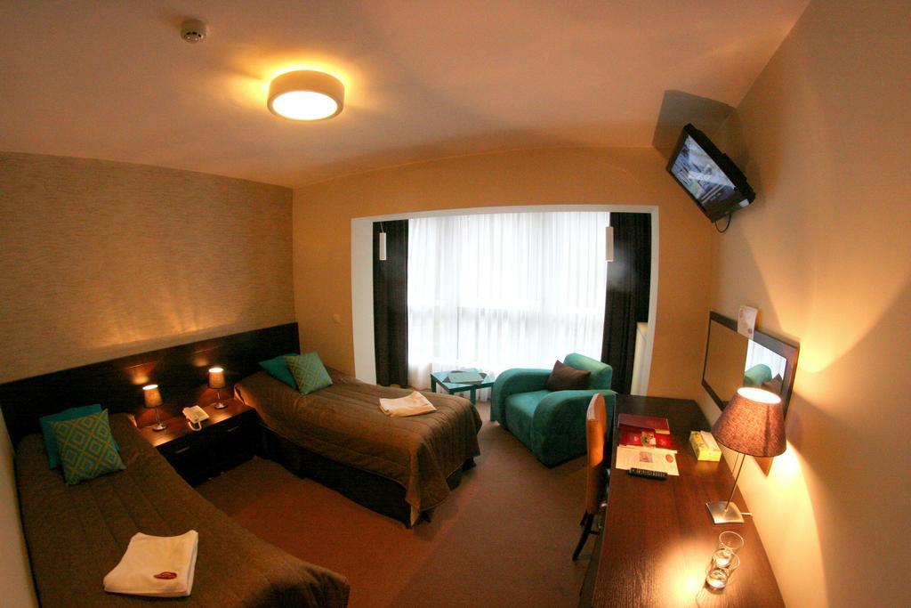 Hotel I Restauracja Złoty Las Δωμάτιο φωτογραφία